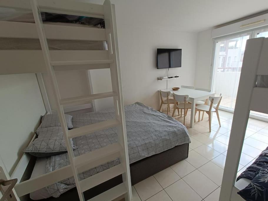 Disney Horizon Parc Studio 5 Personnes Pk Prive Gratuit Balcon Lit Bebe Montévrain Exterior foto